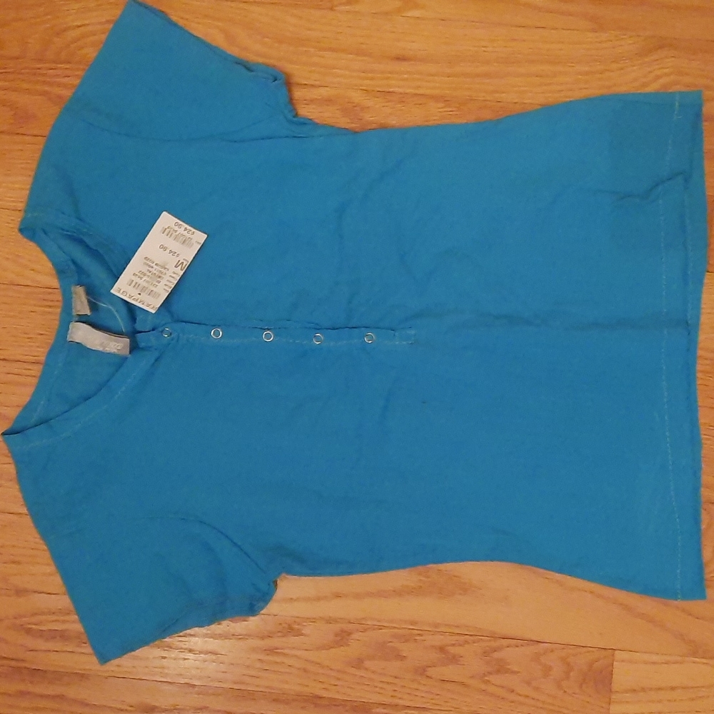 *NEW* Rampage tee sz M